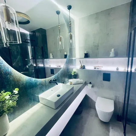 N&b Gory, Spa, Basen I Jacuzzi شقة شكلارسكا بوريبا