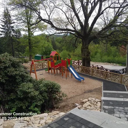 N&b Sklářská Poruba